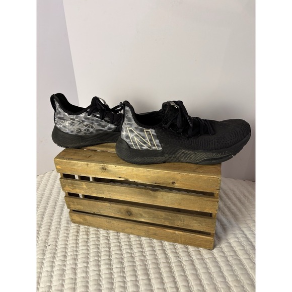 New Balance‎ FuelCell Black Silver Running Shoes Men's Size 10 - Picture 2 of 9